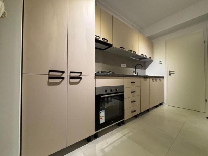 Salaj Sos., prima inchiriere, garsoniera cu loc parcare.