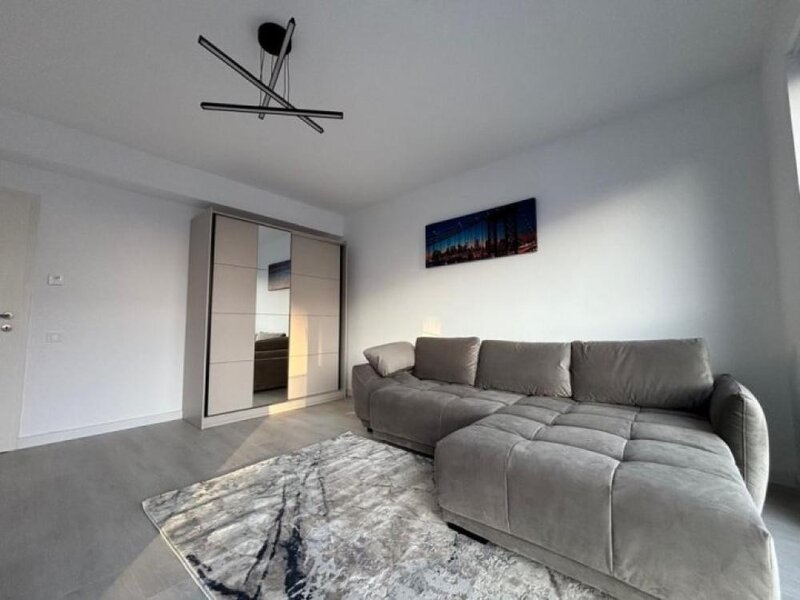 Salaj Sos., prima inchiriere, garsoniera cu loc parcare.